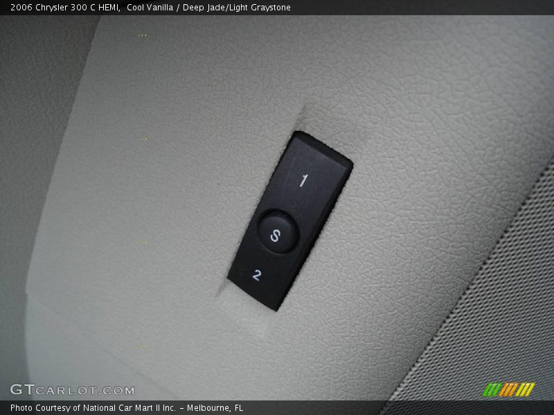 Cool Vanilla / Deep Jade/Light Graystone 2006 Chrysler 300 C HEMI