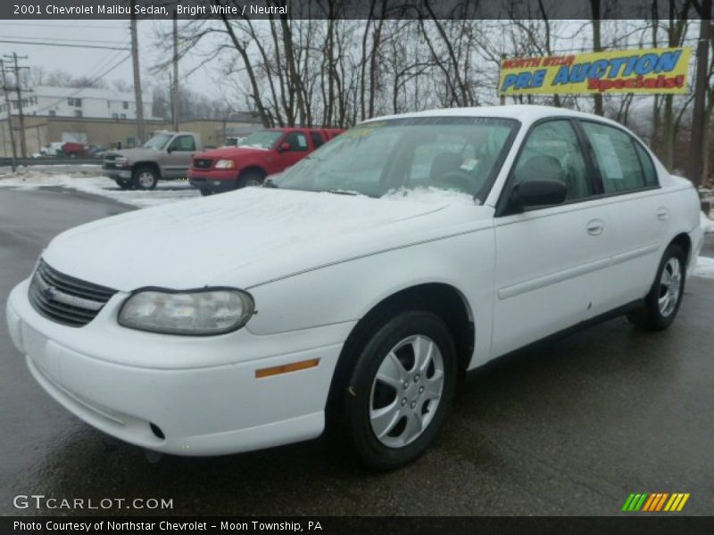 Bright White / Neutral 2001 Chevrolet Malibu Sedan