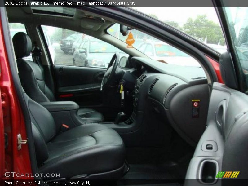 Inferno Red Tinted Pearlcoat / Dark Slate Gray 2002 Dodge Intrepid ES