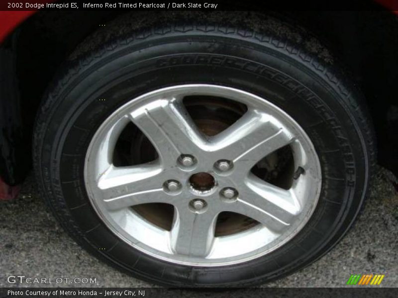 Inferno Red Tinted Pearlcoat / Dark Slate Gray 2002 Dodge Intrepid ES