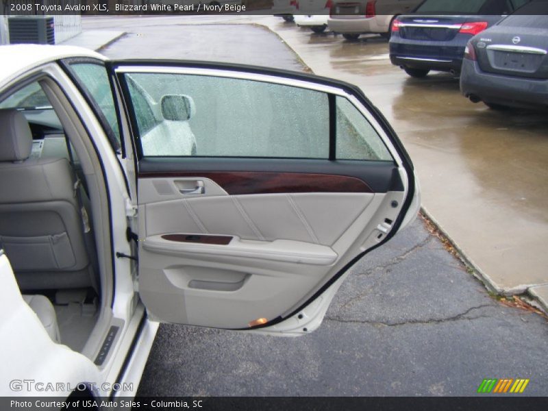 Blizzard White Pearl / Ivory Beige 2008 Toyota Avalon XLS