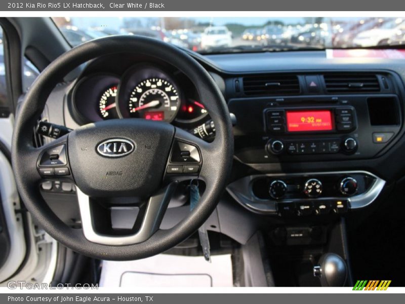 Clear White / Black 2012 Kia Rio Rio5 LX Hatchback