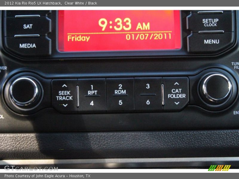 Clear White / Black 2012 Kia Rio Rio5 LX Hatchback