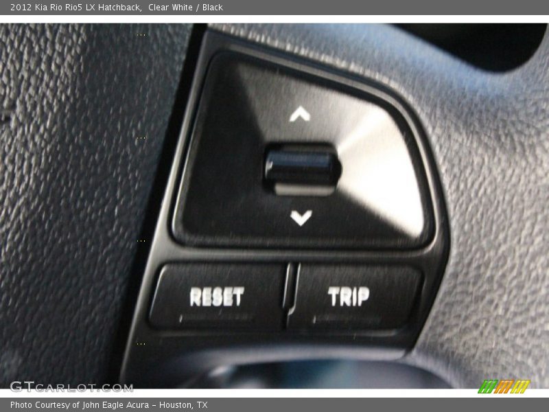 Clear White / Black 2012 Kia Rio Rio5 LX Hatchback