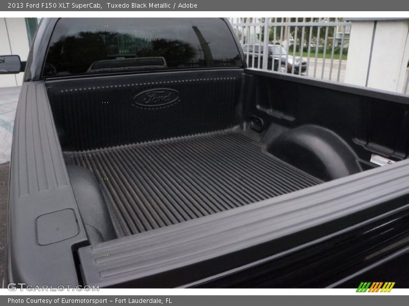 Tuxedo Black Metallic / Adobe 2013 Ford F150 XLT SuperCab