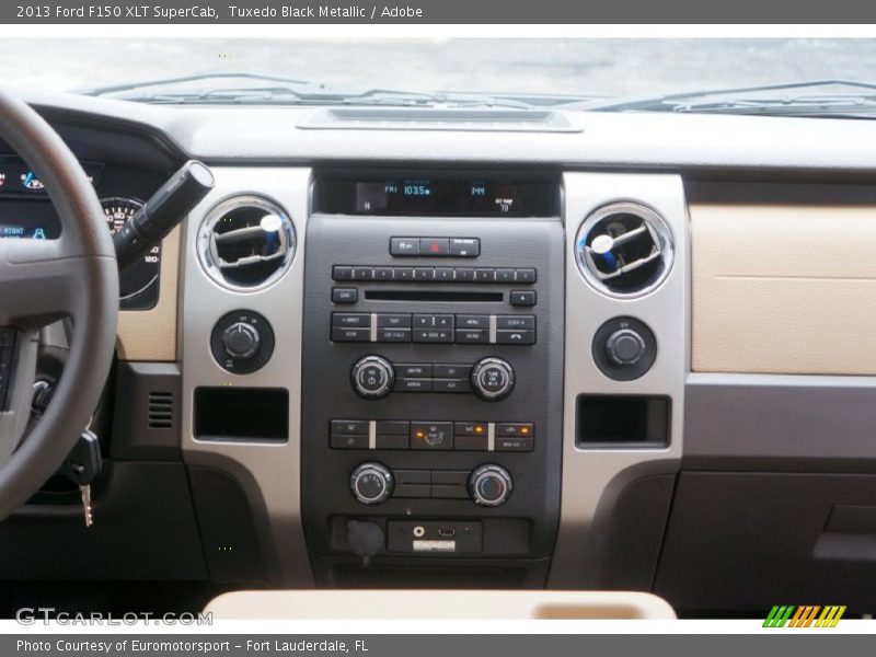 Tuxedo Black Metallic / Adobe 2013 Ford F150 XLT SuperCab