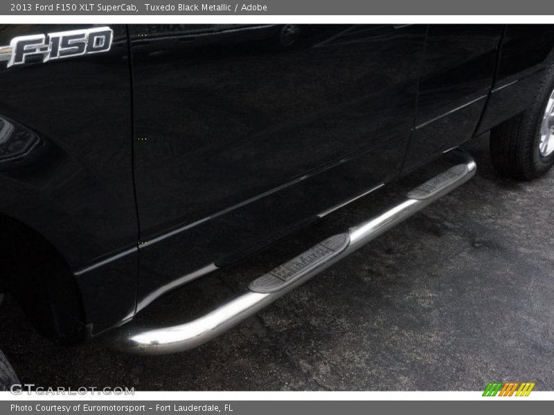 Tuxedo Black Metallic / Adobe 2013 Ford F150 XLT SuperCab