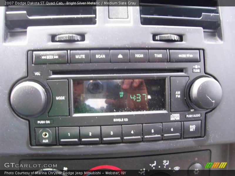 Bright Silver Metallic / Medium Slate Gray 2007 Dodge Dakota ST Quad Cab