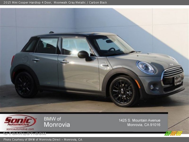 Moonwalk Gray Metallic / Carbon Black 2015 Mini Cooper Hardtop 4 Door
