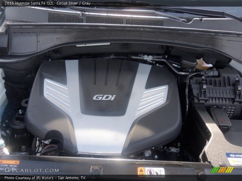 Circuit Silver / Gray 2015 Hyundai Santa Fe GLS