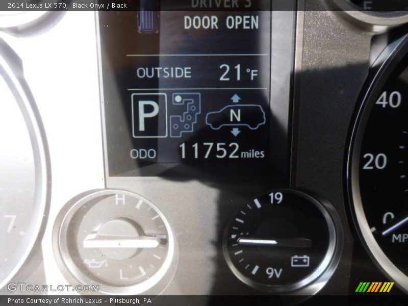Black Onyx / Black 2014 Lexus LX 570