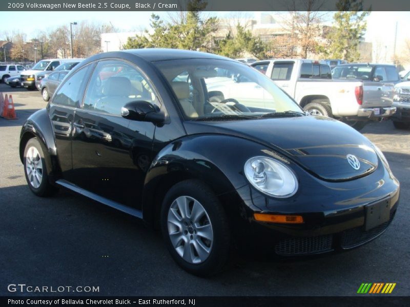 Black / Cream 2009 Volkswagen New Beetle 2.5 Coupe