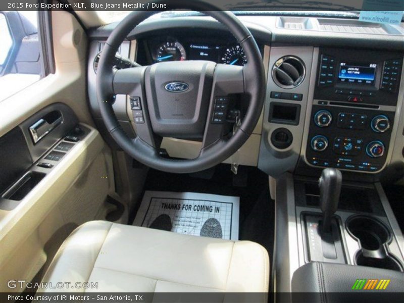 Blue Jeans Metallic / Dune 2015 Ford Expedition XLT
