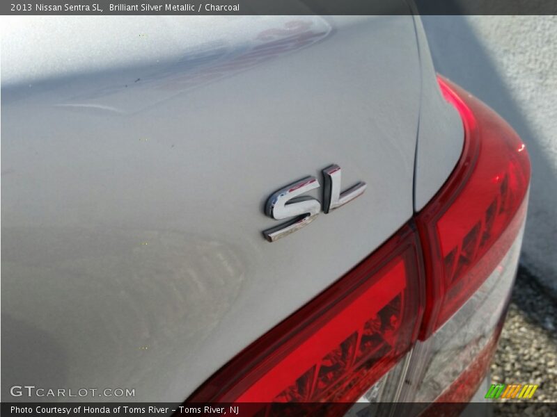 Brilliant Silver Metallic / Charcoal 2013 Nissan Sentra SL