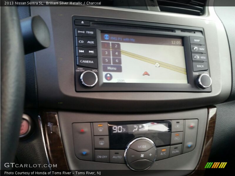 Brilliant Silver Metallic / Charcoal 2013 Nissan Sentra SL