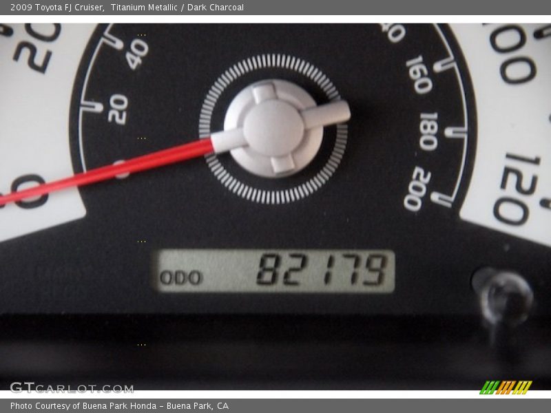 Titanium Metallic / Dark Charcoal 2009 Toyota FJ Cruiser