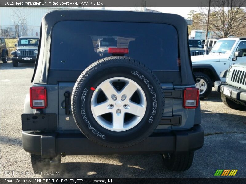 Anvil / Black 2015 Jeep Wrangler Unlimited Sport 4x4