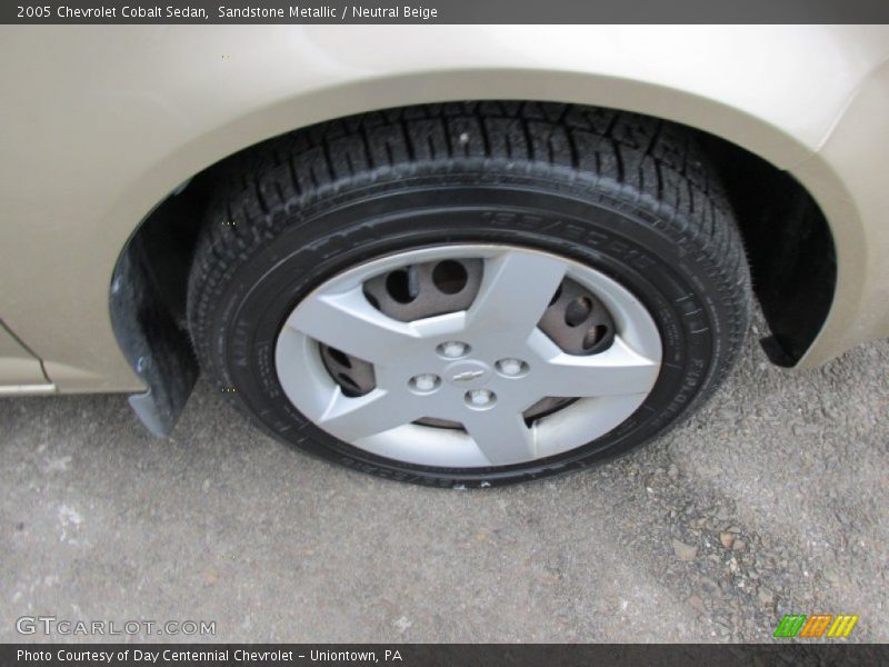 Sandstone Metallic / Neutral Beige 2005 Chevrolet Cobalt Sedan