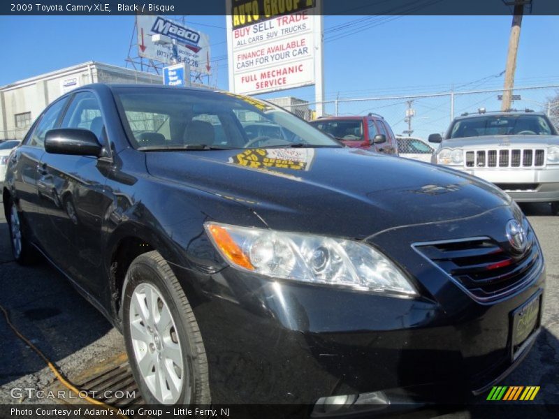 Black / Bisque 2009 Toyota Camry XLE