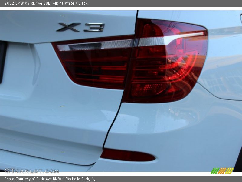 Alpine White / Black 2012 BMW X3 xDrive 28i