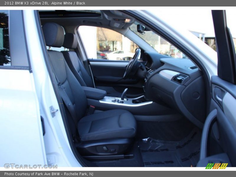 Alpine White / Black 2012 BMW X3 xDrive 28i