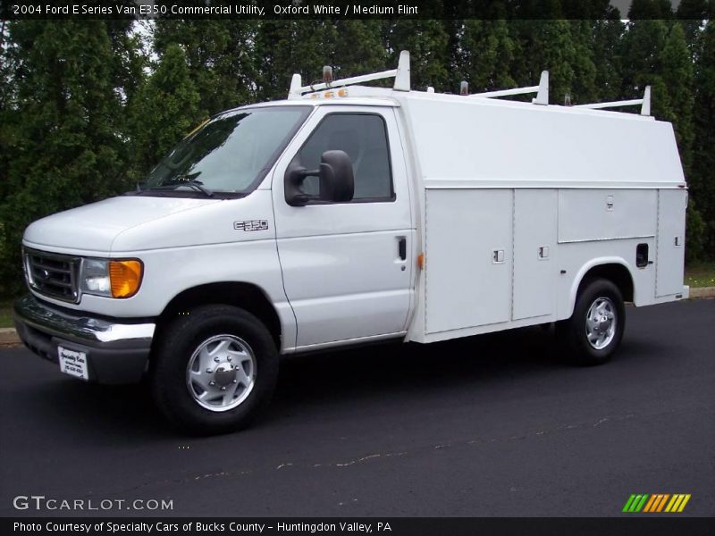 Oxford White / Medium Flint 2004 Ford E Series Van E350 Commercial Utility