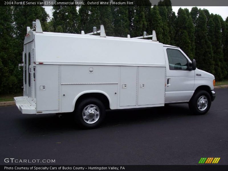 Oxford White / Medium Flint 2004 Ford E Series Van E350 Commercial Utility