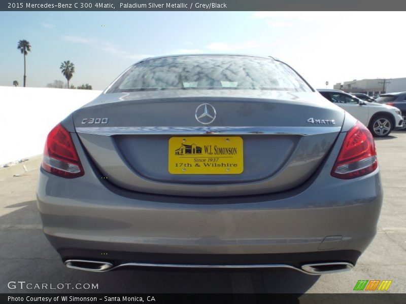 Paladium Silver Metallic / Grey/Black 2015 Mercedes-Benz C 300 4Matic