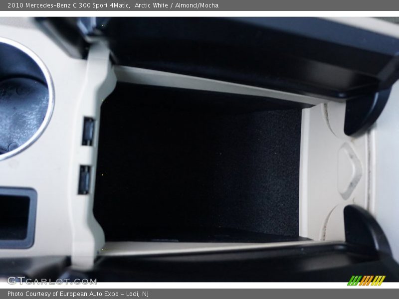 Arctic White / Almond/Mocha 2010 Mercedes-Benz C 300 Sport 4Matic