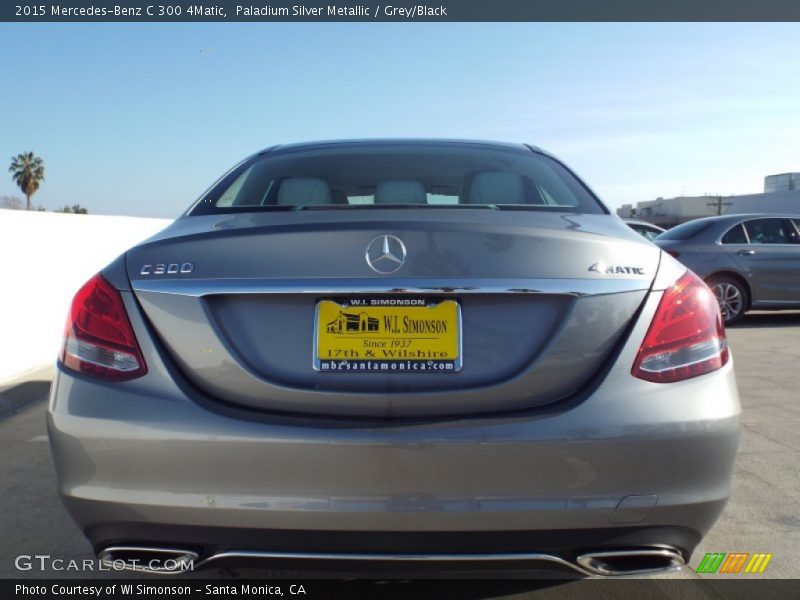 Paladium Silver Metallic / Grey/Black 2015 Mercedes-Benz C 300 4Matic