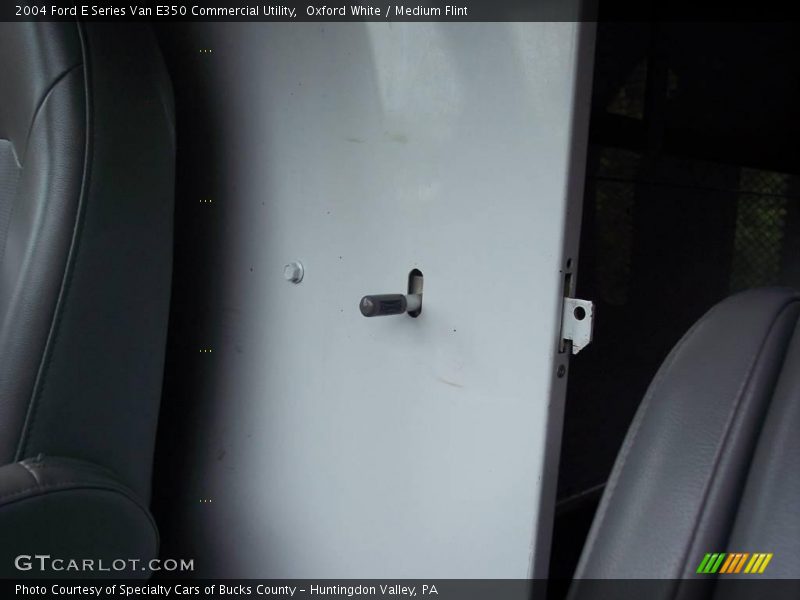Oxford White / Medium Flint 2004 Ford E Series Van E350 Commercial Utility
