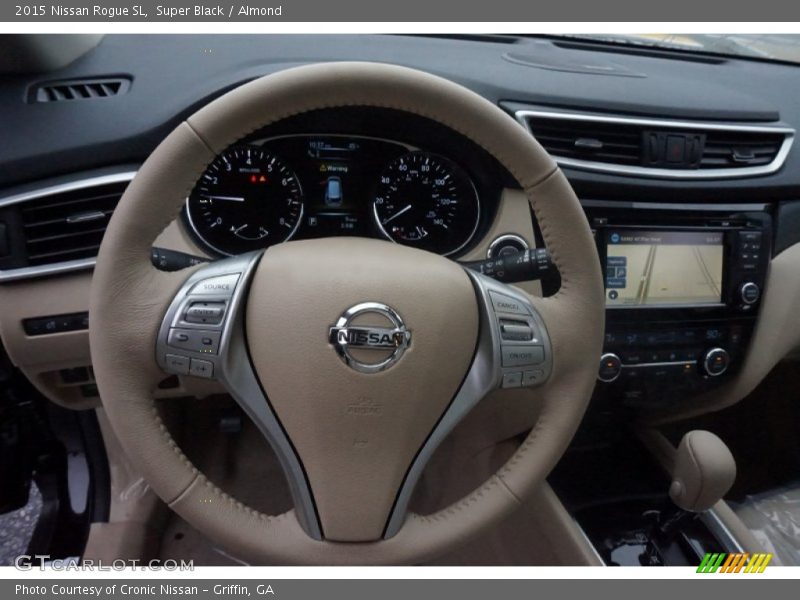 Super Black / Almond 2015 Nissan Rogue SL