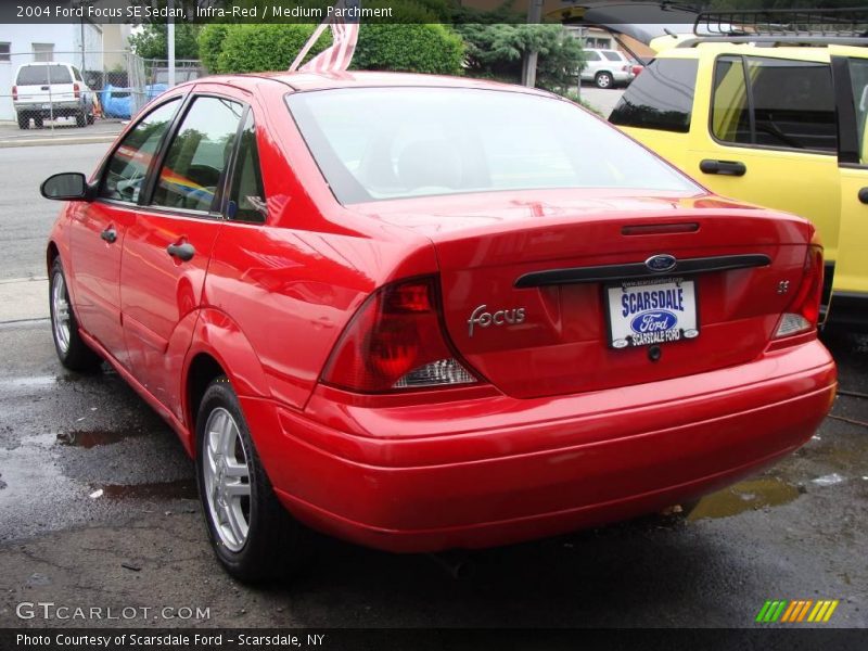 Infra-Red / Medium Parchment 2004 Ford Focus SE Sedan