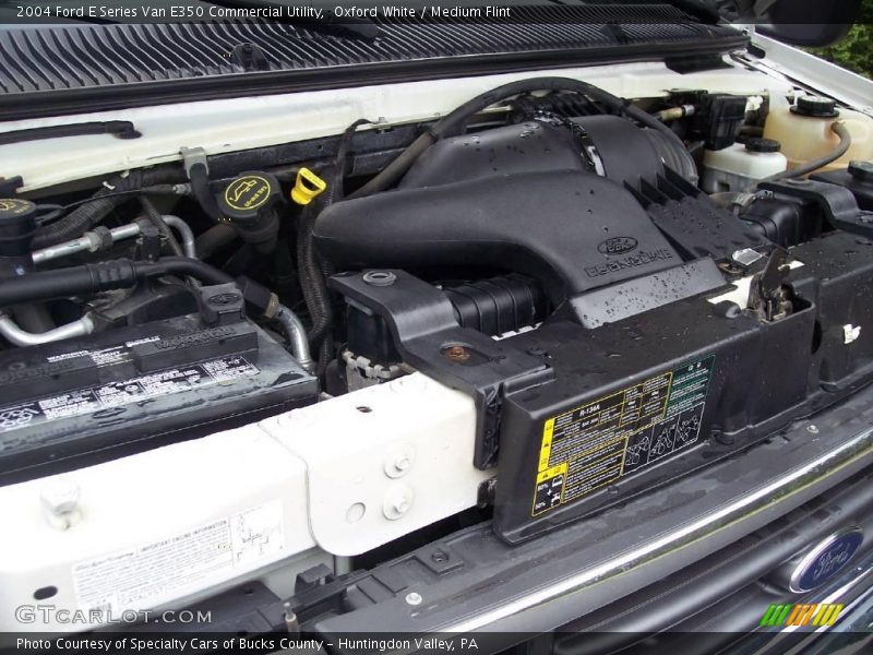 Oxford White / Medium Flint 2004 Ford E Series Van E350 Commercial Utility