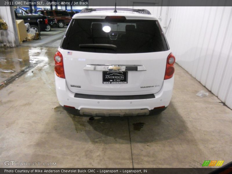 Olympic White / Jet Black 2011 GMC Terrain SLT
