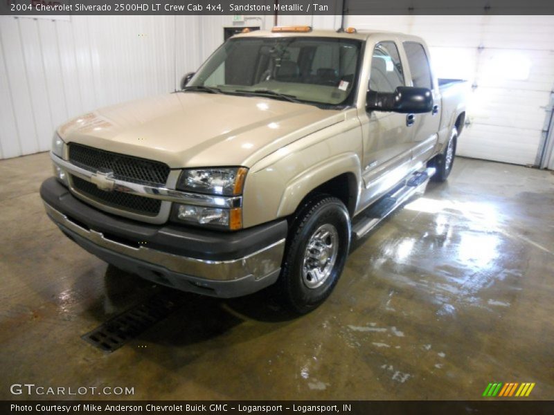 Front 3/4 View of 2004 Silverado 2500HD LT Crew Cab 4x4