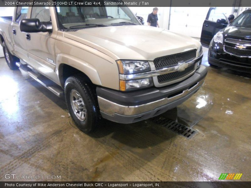 Sandstone Metallic / Tan 2004 Chevrolet Silverado 2500HD LT Crew Cab 4x4