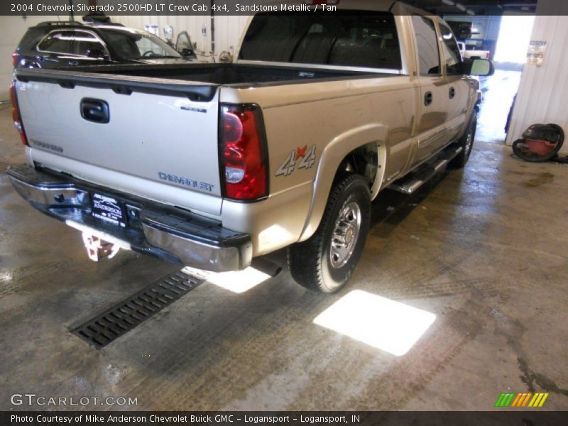 Sandstone Metallic / Tan 2004 Chevrolet Silverado 2500HD LT Crew Cab 4x4