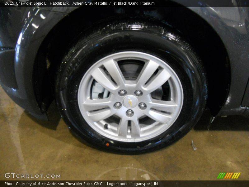 Ashen Gray Metallic / Jet Black/Dark Titanium 2015 Chevrolet Sonic LT Hatchback