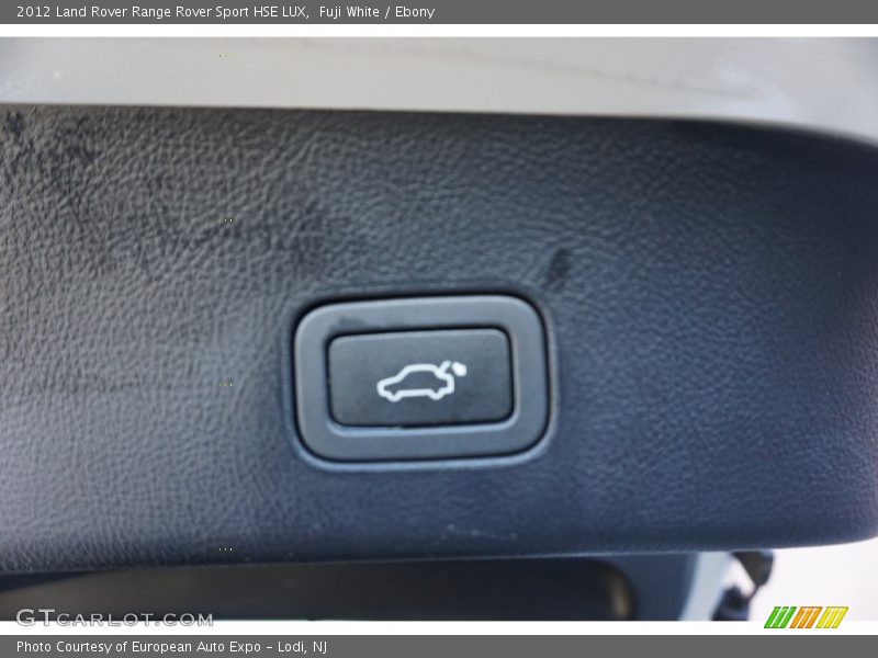 Fuji White / Ebony 2012 Land Rover Range Rover Sport HSE LUX