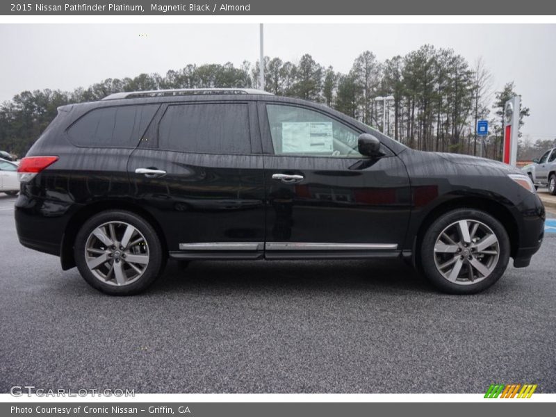  2015 Pathfinder Platinum Magnetic Black