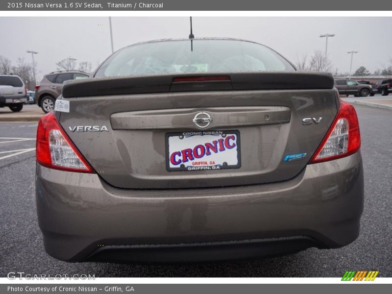 Titanium / Charcoal 2015 Nissan Versa 1.6 SV Sedan