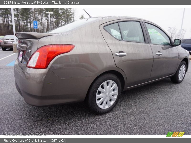 Titanium / Charcoal 2015 Nissan Versa 1.6 SV Sedan