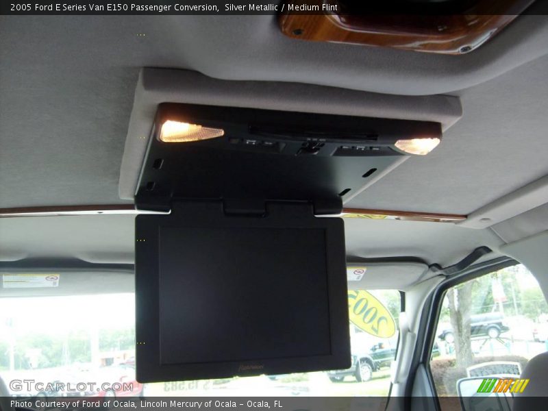 Silver Metallic / Medium Flint 2005 Ford E Series Van E150 Passenger Conversion