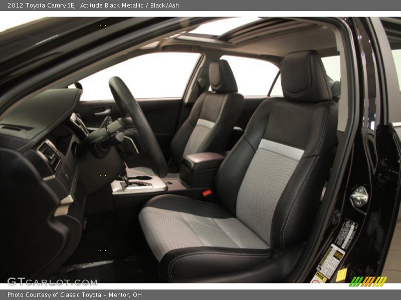 Attitude Black Metallic / Black/Ash 2012 Toyota Camry SE