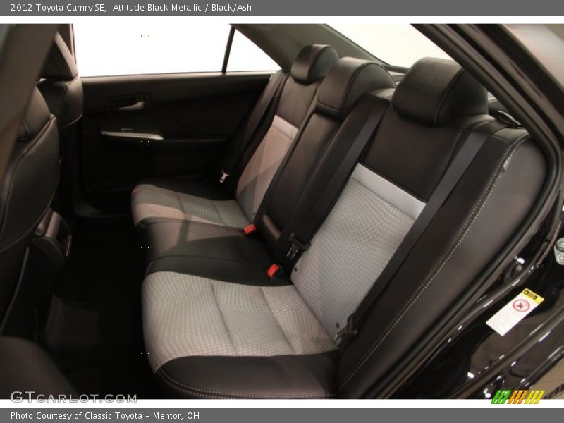 Attitude Black Metallic / Black/Ash 2012 Toyota Camry SE