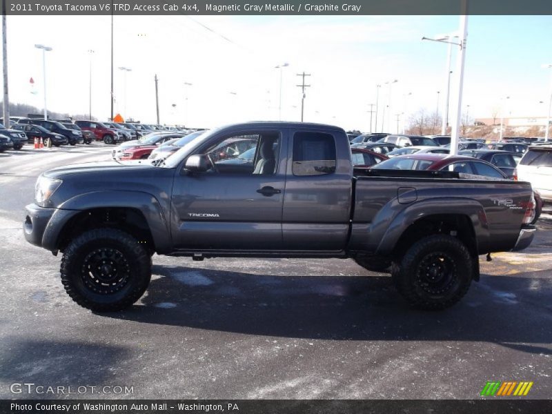 Magnetic Gray Metallic / Graphite Gray 2011 Toyota Tacoma V6 TRD Access Cab 4x4