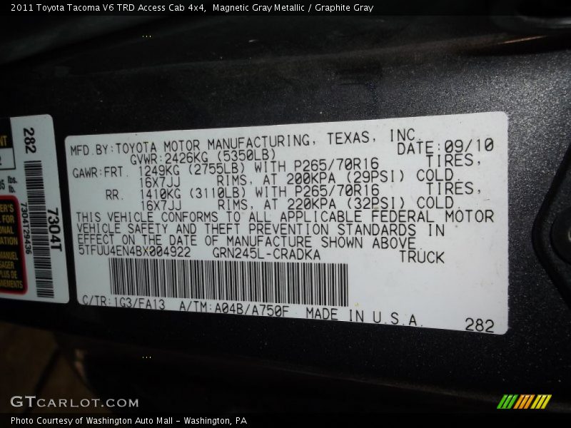 Magnetic Gray Metallic / Graphite Gray 2011 Toyota Tacoma V6 TRD Access Cab 4x4
