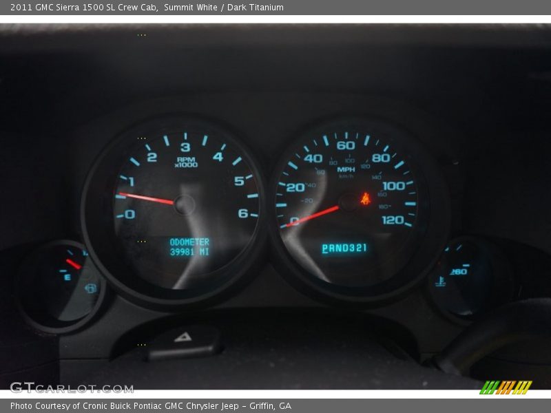 Summit White / Dark Titanium 2011 GMC Sierra 1500 SL Crew Cab