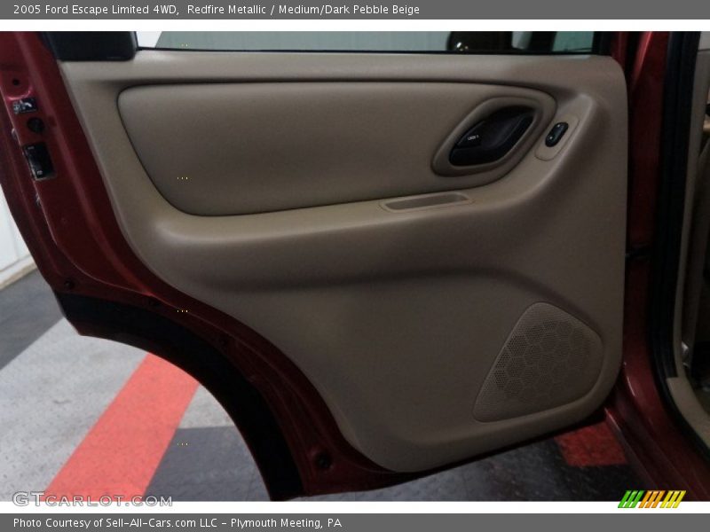 Redfire Metallic / Medium/Dark Pebble Beige 2005 Ford Escape Limited 4WD